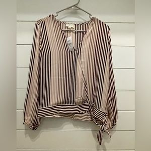 NWT Loft Size XS Blouse